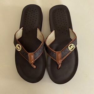 Michael Kors flip flop sandals